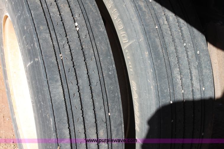 image for item AJ9495 1995 Transcraft TL-2000 48' flatbed trailer