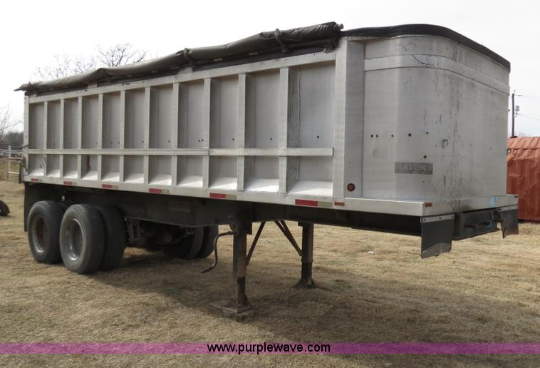 image for item B4865 1988 Ravens aluminum end dump bed