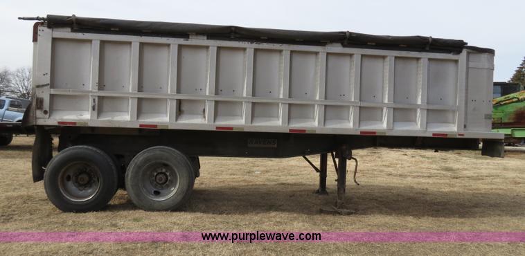 image for item B4865 1988 Ravens aluminum end dump bed