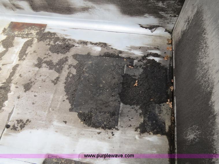 image for item B4865 1988 Ravens aluminum end dump bed