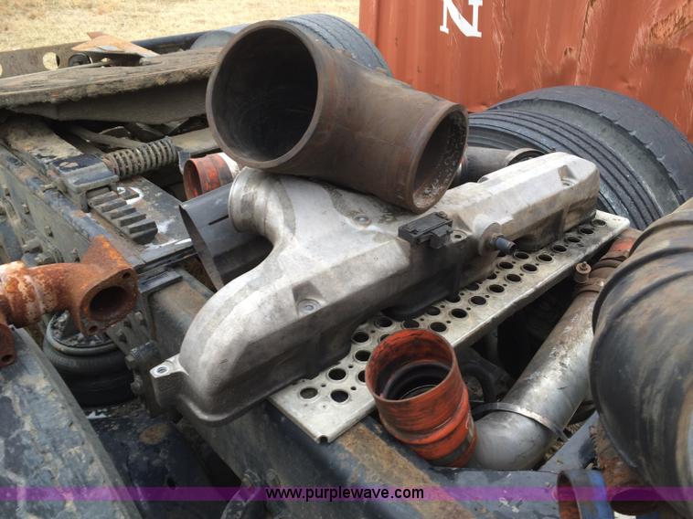 image for item B4866 1992 Kenworth T600 semi truck