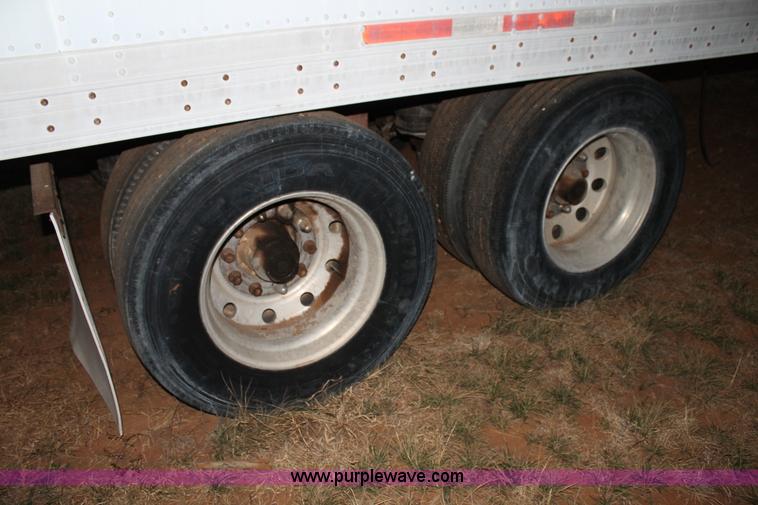 image for item C3761 1995 Wabash dry van trailer