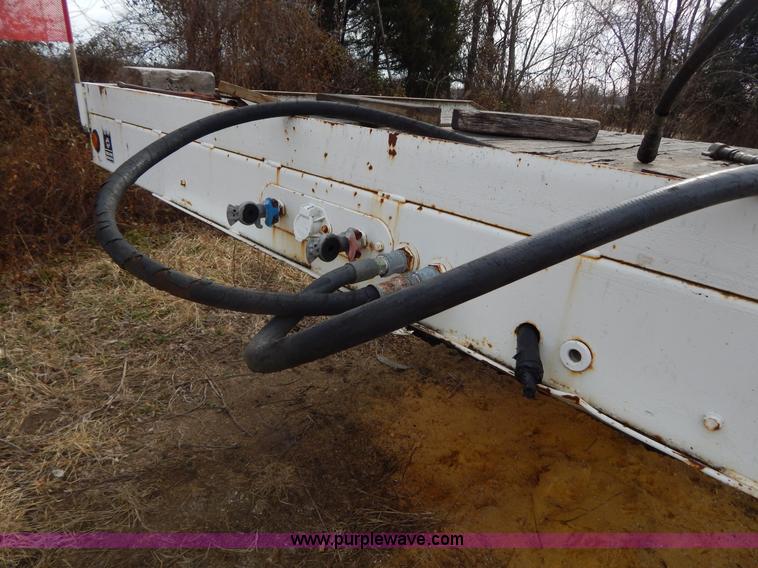 image for item G9360 1992 Trail King TK70RG-482 53' drop deck trailer