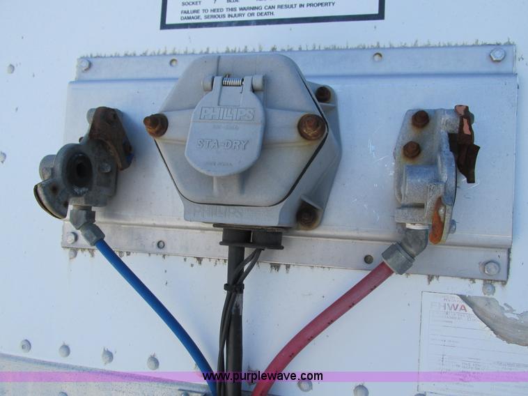 image for item G9363 2001 Great Dane 74117P-SA 48' trailer