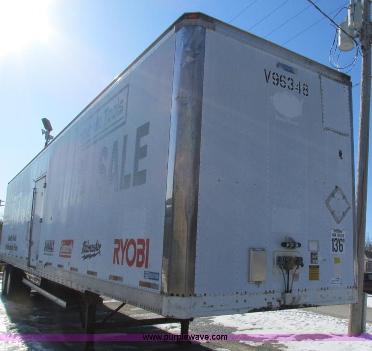image for item G9364 1995 Stoughton 48' dry van trailer