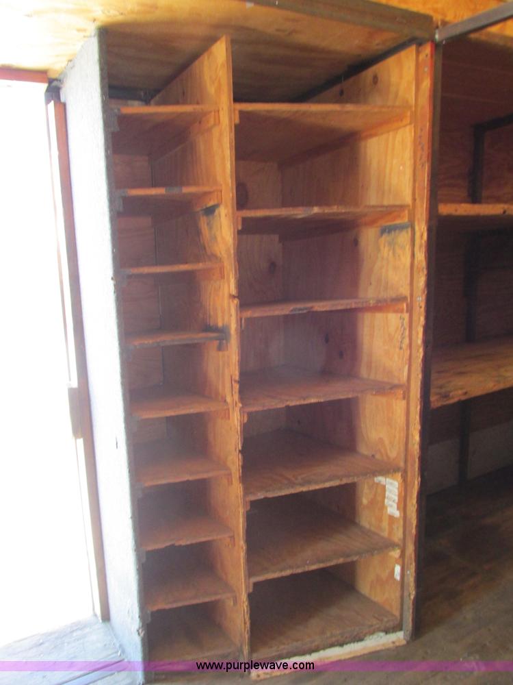 image for item G9364 1995 Stoughton 48' dry van trailer