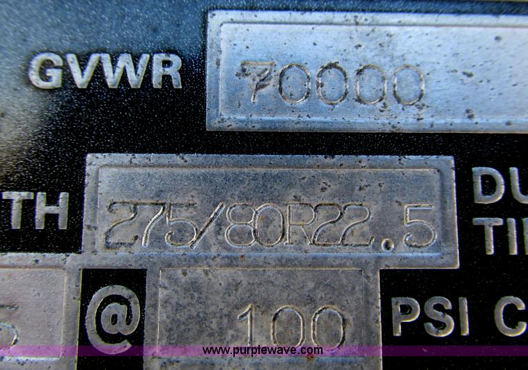 image for item G9364 1995 Stoughton 48' dry van trailer