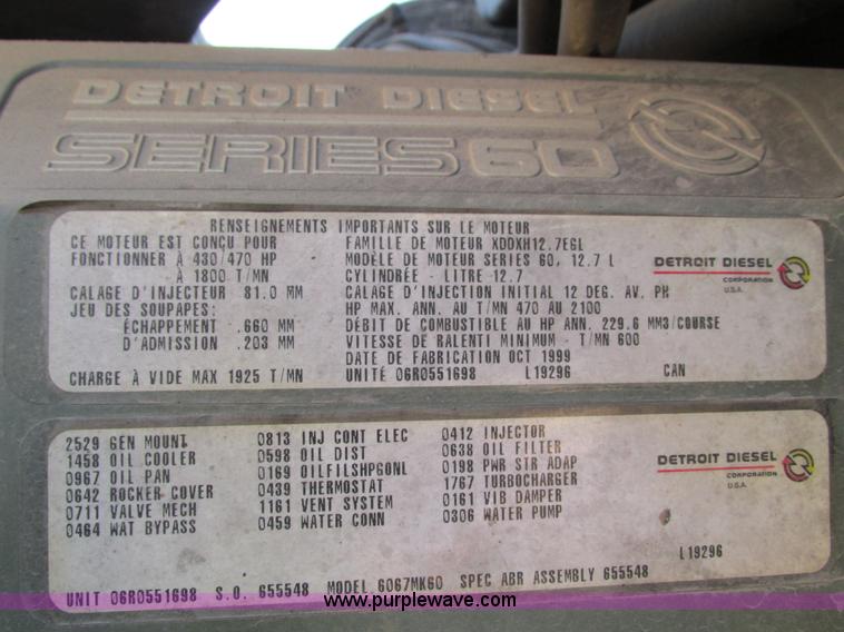 image for item G9365 2000 International 9400i semi truck