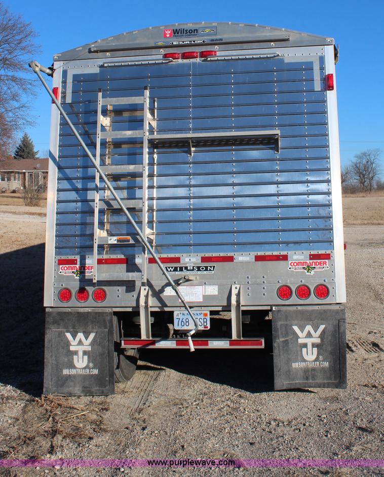 image for item H1391 2011 Wilson Commander DWH551CB grain trailer