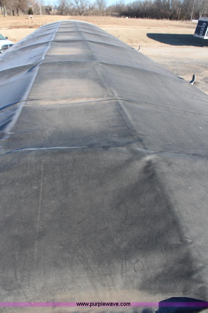 image for item H1391 2011 Wilson Commander DWH551CB grain trailer