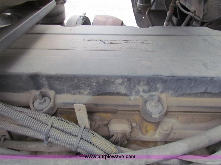 image for item I7500 2007 Kenworth T600B semi truck