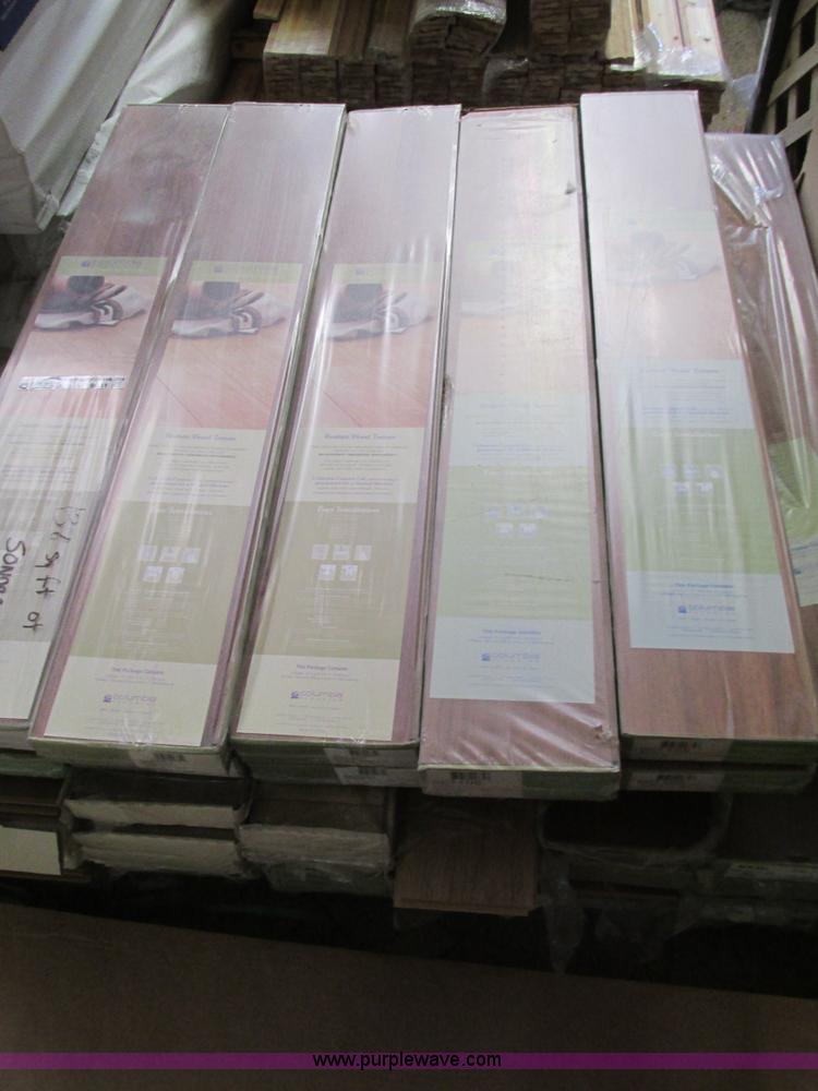 image for item AC9941 Columbia glueless laminate flooring