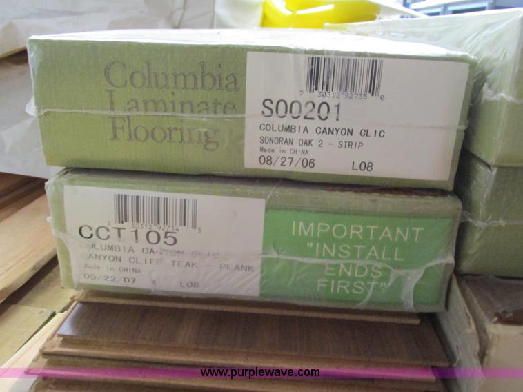 image for item AC9941 Columbia glueless laminate flooring