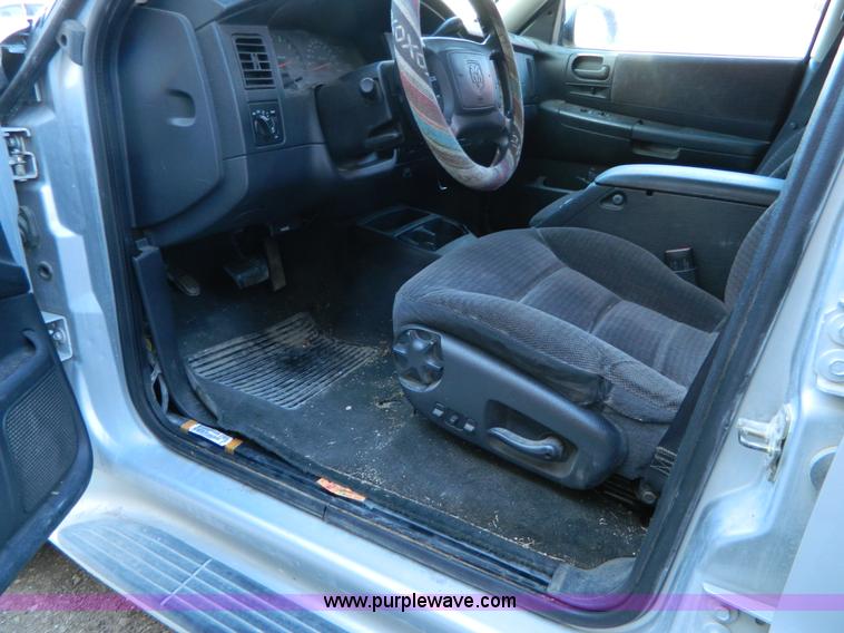 image for item AD9897 2003 Dodge Durango SLT SUV