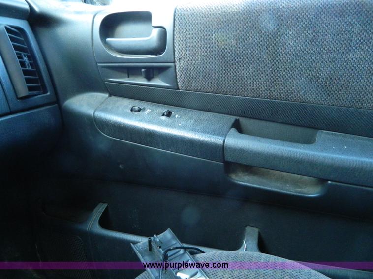 image for item AD9897 2003 Dodge Durango SLT SUV