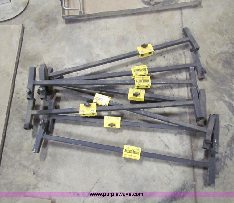 image for item AE9019 Assorted concrete tools