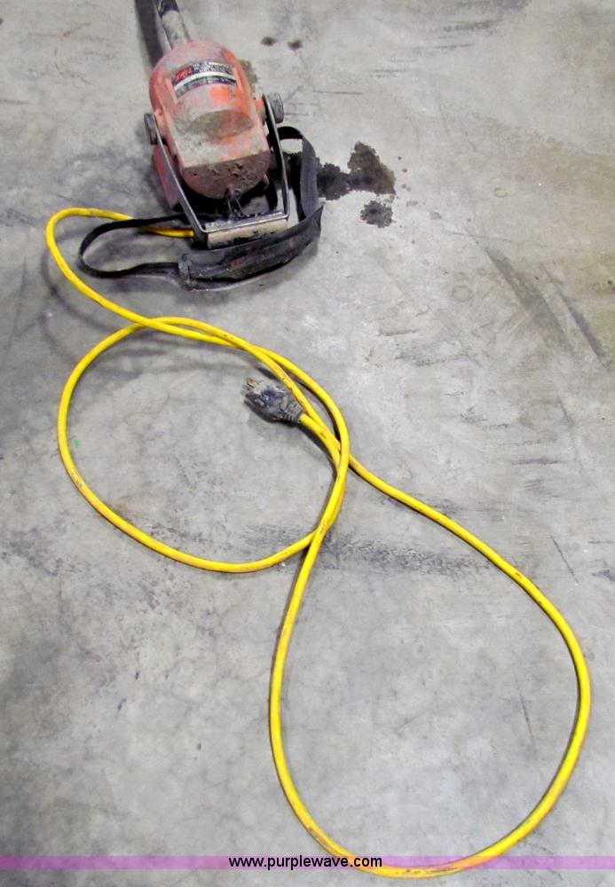 image for item AE9019 Assorted concrete tools