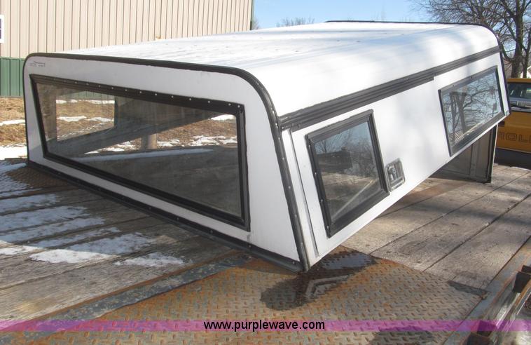 image for item AE9360 ARE 8' aluminum pickup topper