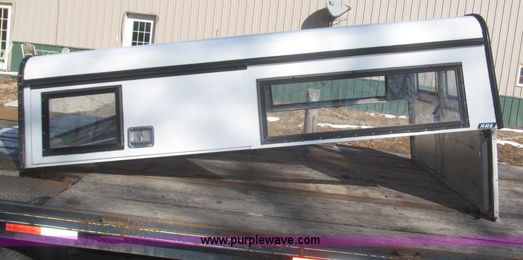 image for item AE9360 ARE 8' aluminum pickup topper