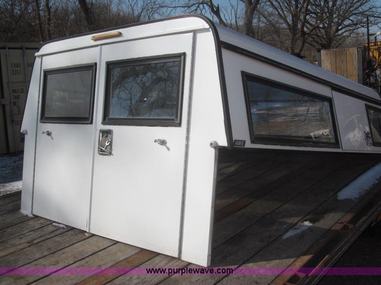 image for item AE9360 ARE 8' aluminum pickup topper