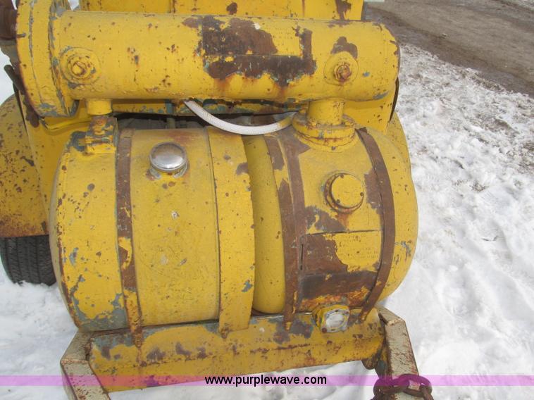 image for item AE9361 Jaeger B air compressor