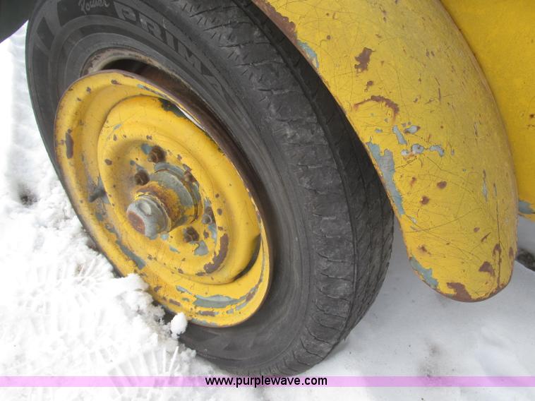 image for item AE9361 Jaeger B air compressor