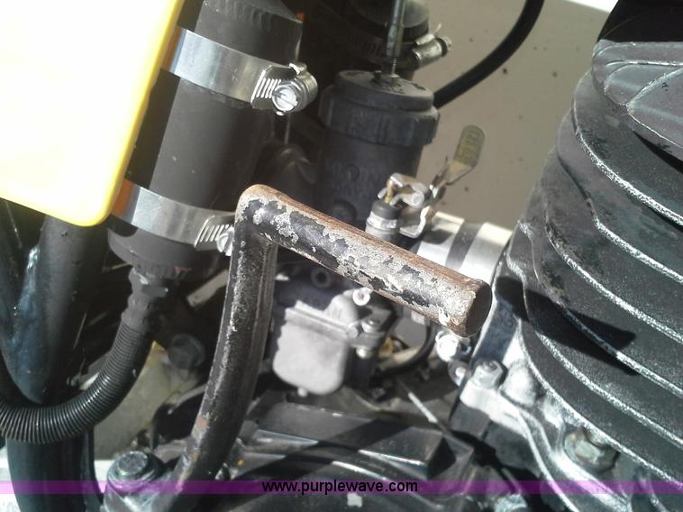 image for item AN9118 1978 Suzuki RM400 dirt bike