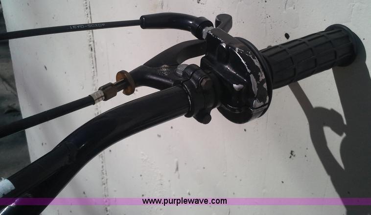 image for item AN9118 1978 Suzuki RM400 dirt bike