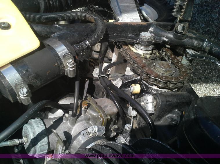 image for item AN9118 1978 Suzuki RM400 dirt bike