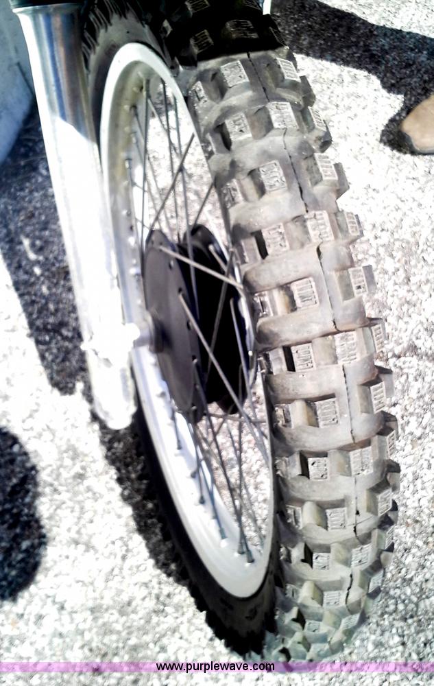 image for item AN9118 1978 Suzuki RM400 dirt bike