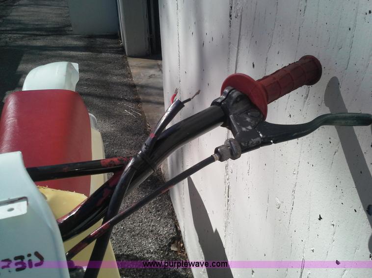 image for item AN9119 1986 Can-am Bombaidier MX250 dirt bike