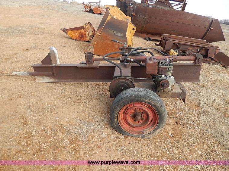 image for item AP9016 Shop built log splitter