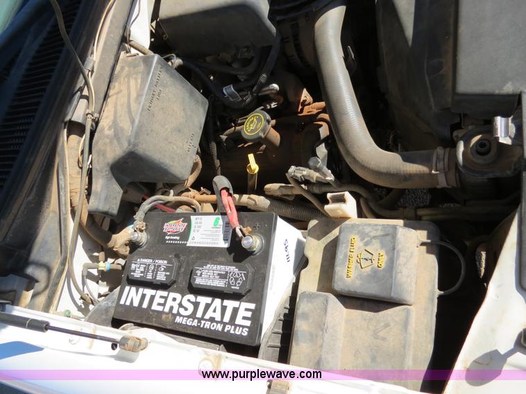 image for item B4868 1998 Ford F150 SuperCab pickup truck