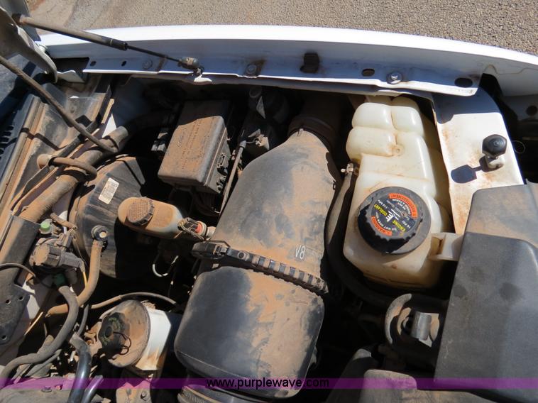 image for item B4868 1998 Ford F150 SuperCab pickup truck