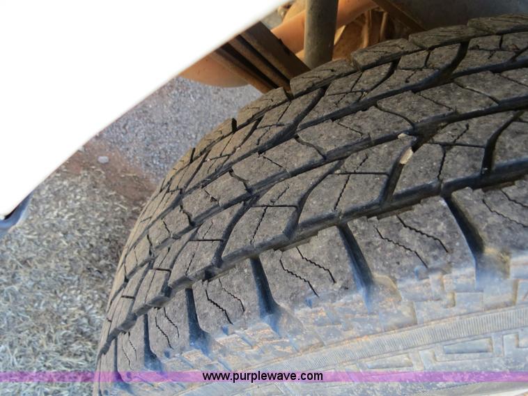 image for item B4868 1998 Ford F150 SuperCab pickup truck