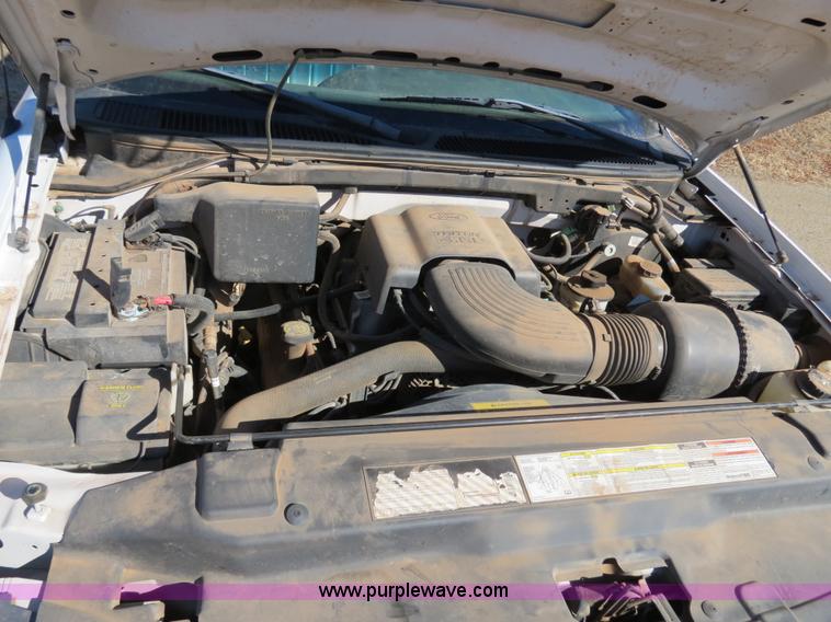 image for item B4869 1997 Ford F150 pickup truck