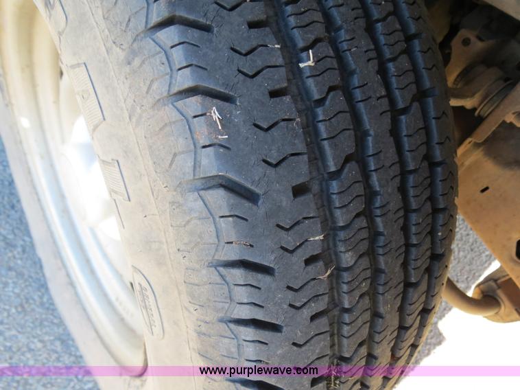 image for item B4869 1997 Ford F150 pickup truck