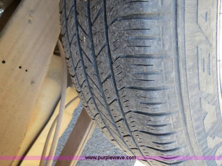 image for item B4869 1997 Ford F150 pickup truck