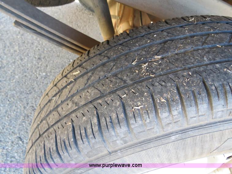 image for item B4869 1997 Ford F150 pickup truck