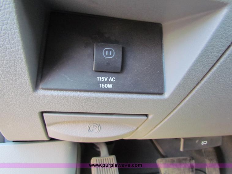 image for item C1859 2008 Dodge Durango