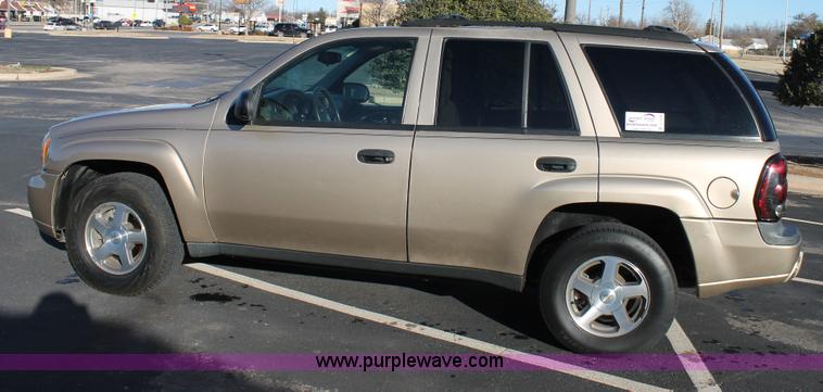 image for item C3724 2006 Chevrolet TrailBlazer SUV