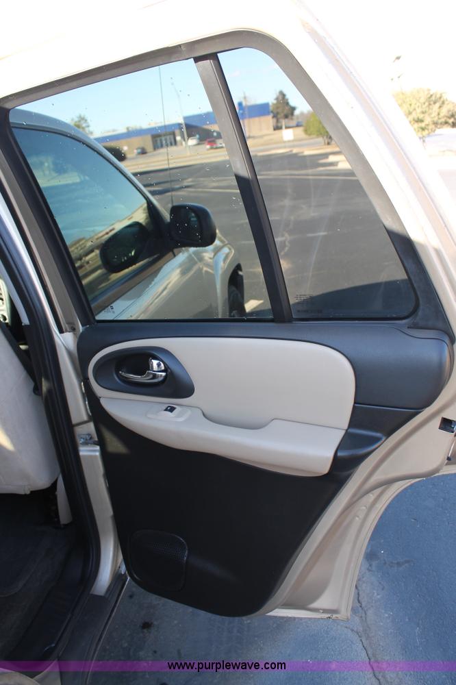 image for item C3724 2006 Chevrolet TrailBlazer SUV