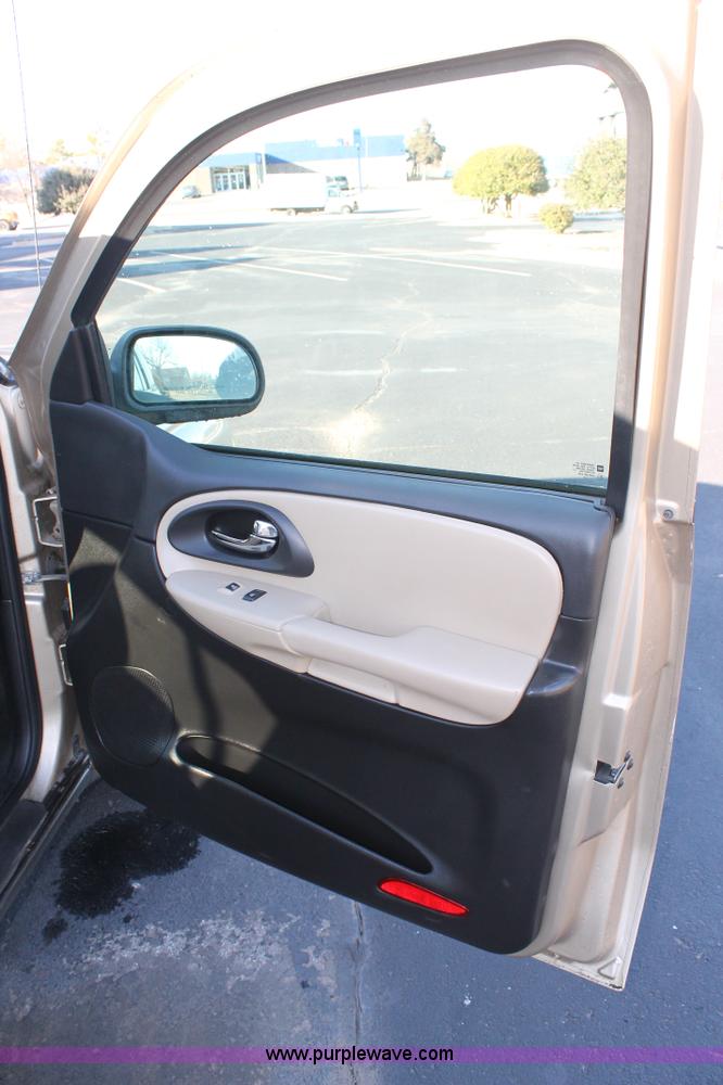 image for item C3724 2006 Chevrolet TrailBlazer SUV