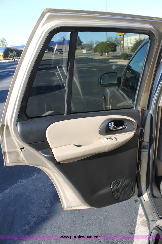 image for item C3724 2006 Chevrolet TrailBlazer SUV