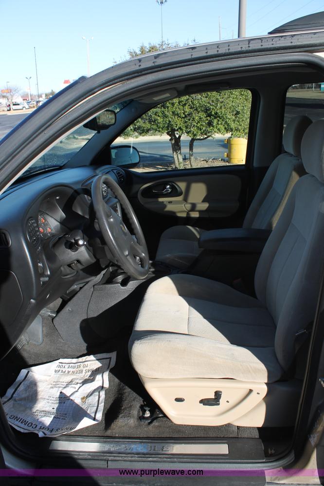 image for item C3724 2006 Chevrolet TrailBlazer SUV