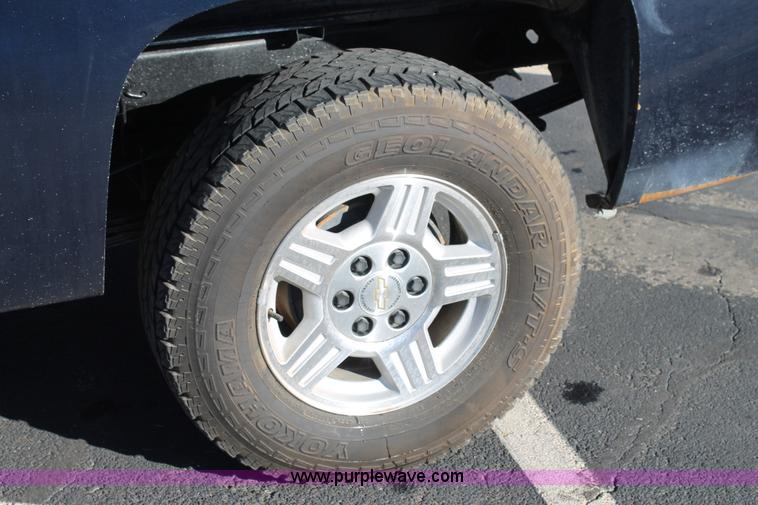 image for item C3725 2007 Chevrolet Silverado 1500 Ext. Cab pickup truck