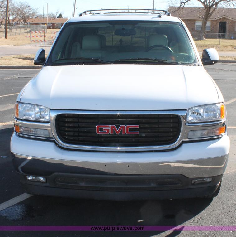 image for item C3726 2006 GMC Yukon SLT SUV