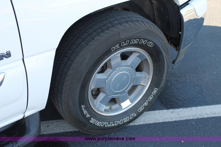 image for item C3726 2006 GMC Yukon SLT SUV