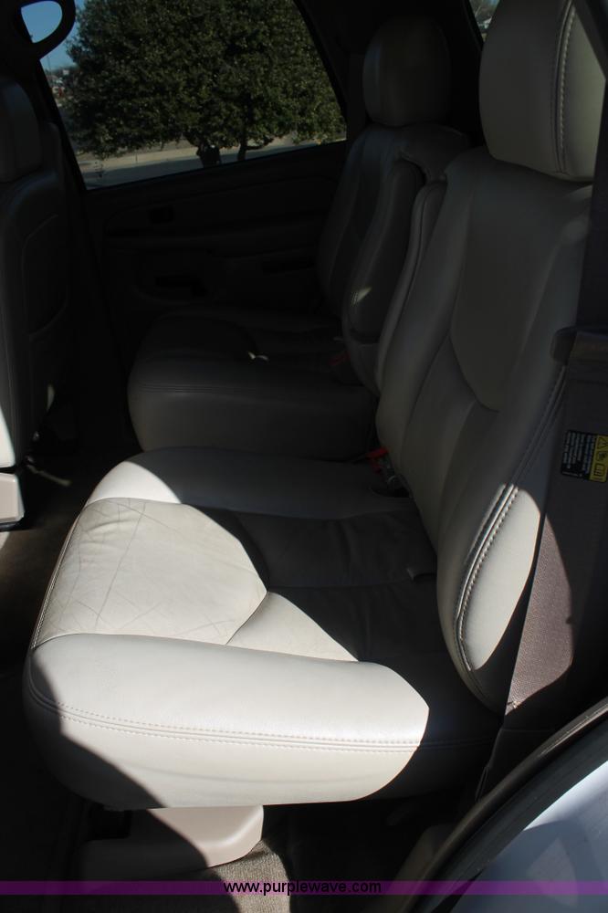 image for item C3726 2006 GMC Yukon SLT SUV