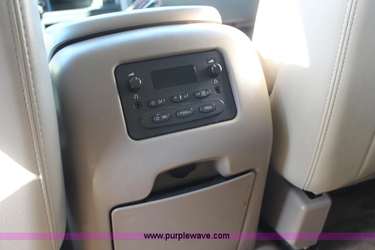 image for item C3726 2006 GMC Yukon SLT SUV